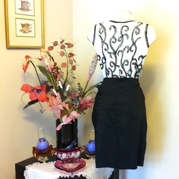 NWOT INFINITIF Well Tailored High-Quality Black Lace Embroidered Lined Skirt 38 - Picture 9 of 9